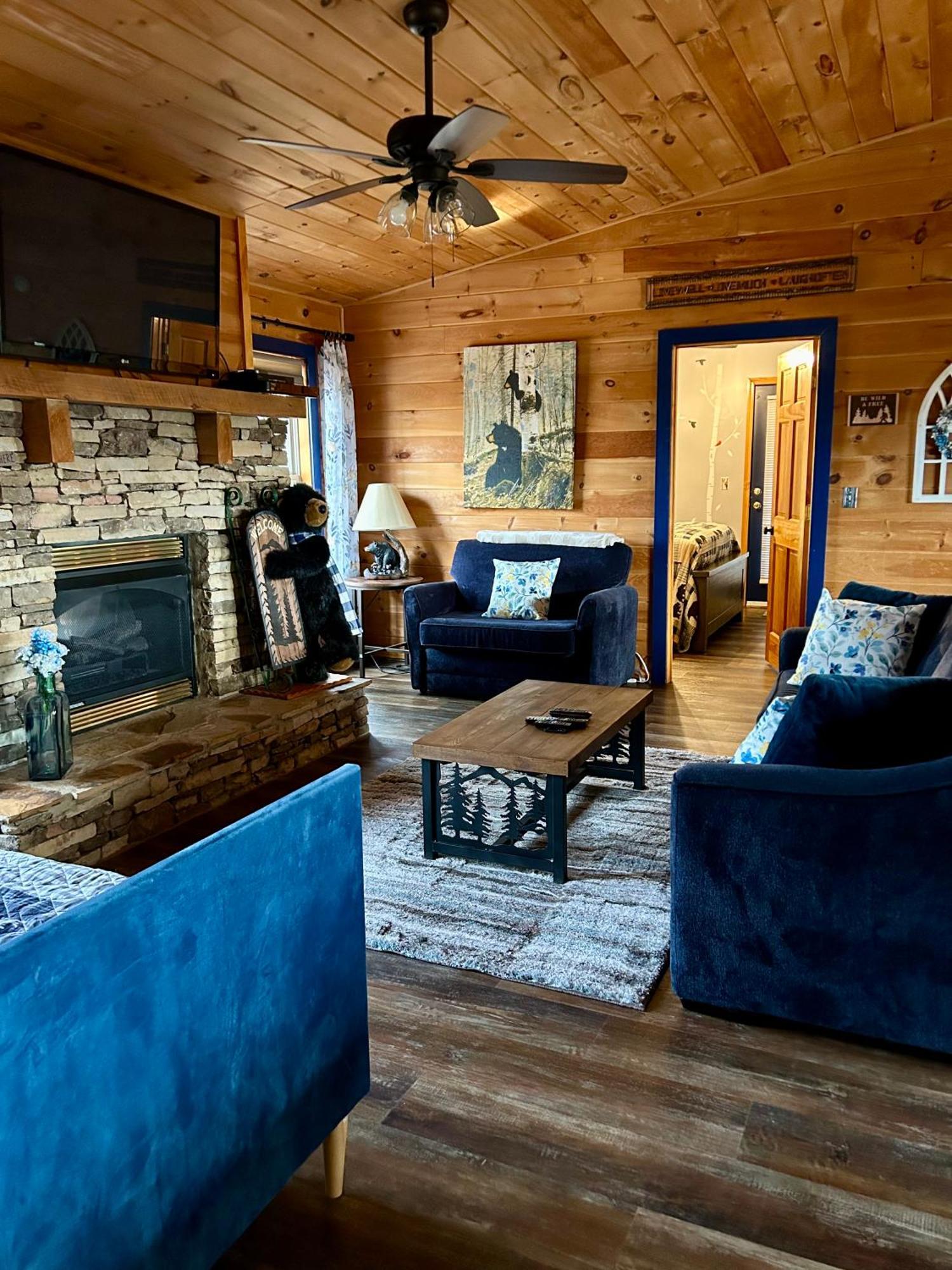 Blue Beary Delight Newly Renovated Near Everything Sevierville Exterior foto